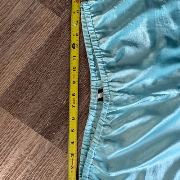 Jones New York Women’s Blue Sleeveless Pajama Top & Pant Set Size Large Satin - Picture 6 of 10